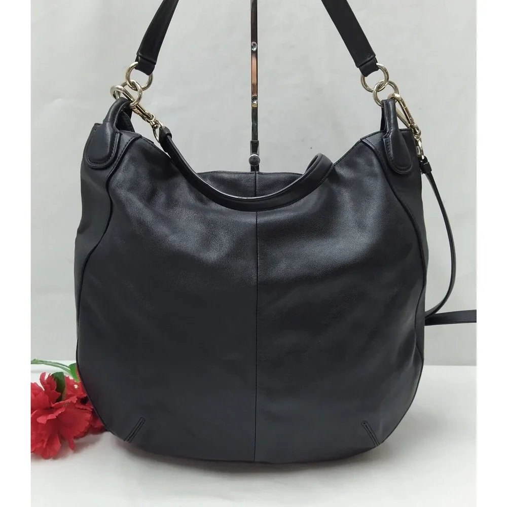 Coach Whiplash Circle Black Smooth Leather Turnlock Hobo Shoulder Bag